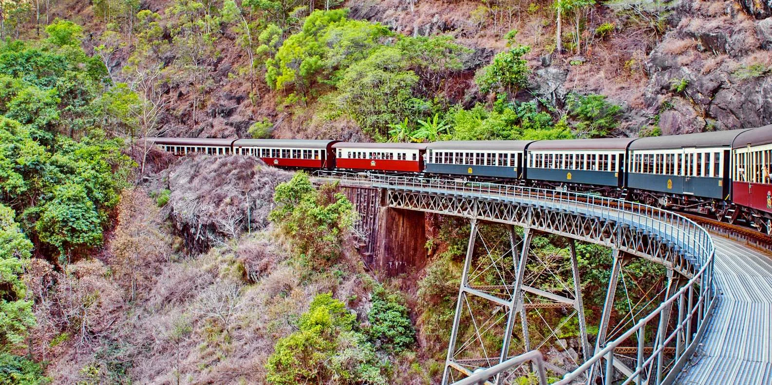 キュランダ観光鉄道の風景